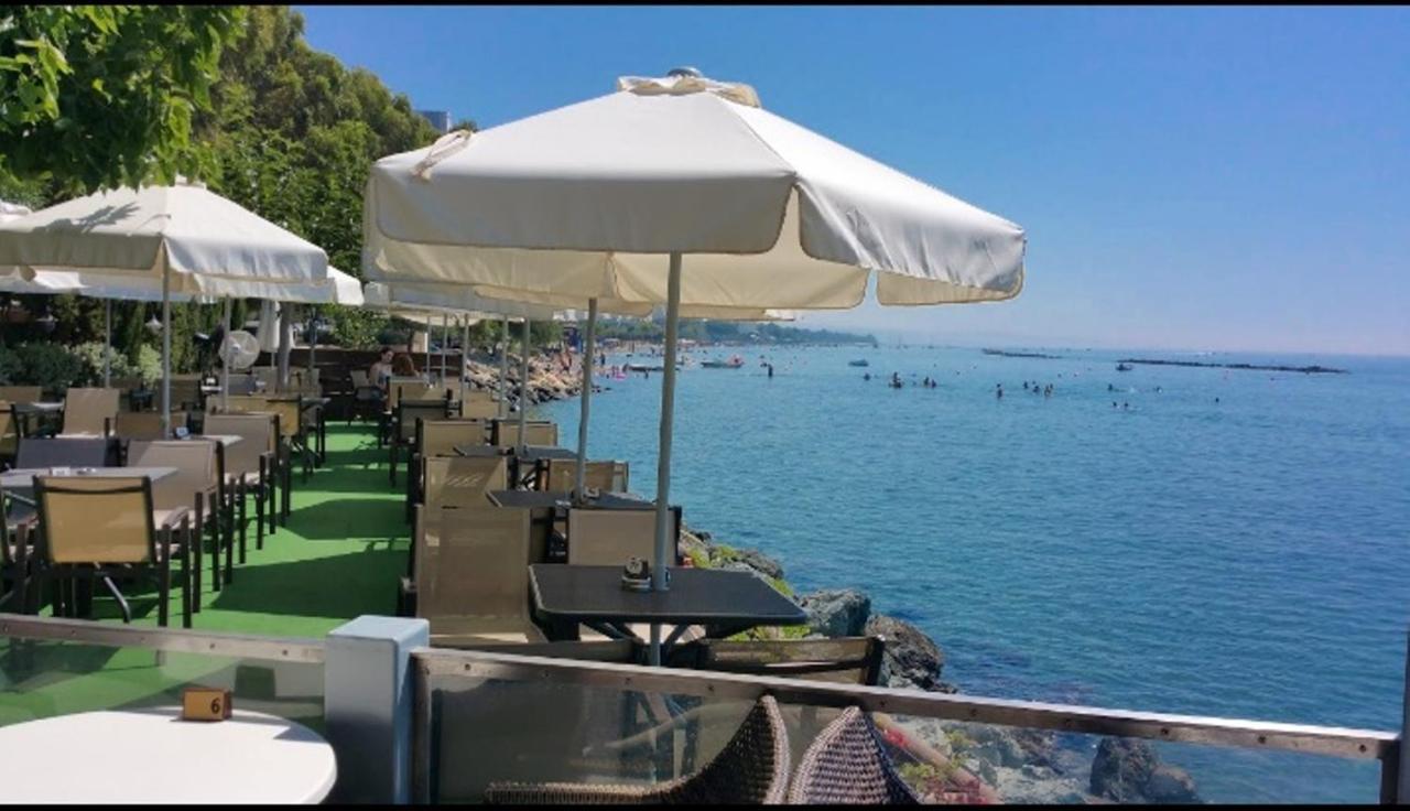 Artemis Boutique Apartment 2 Лимасол Екстериор снимка