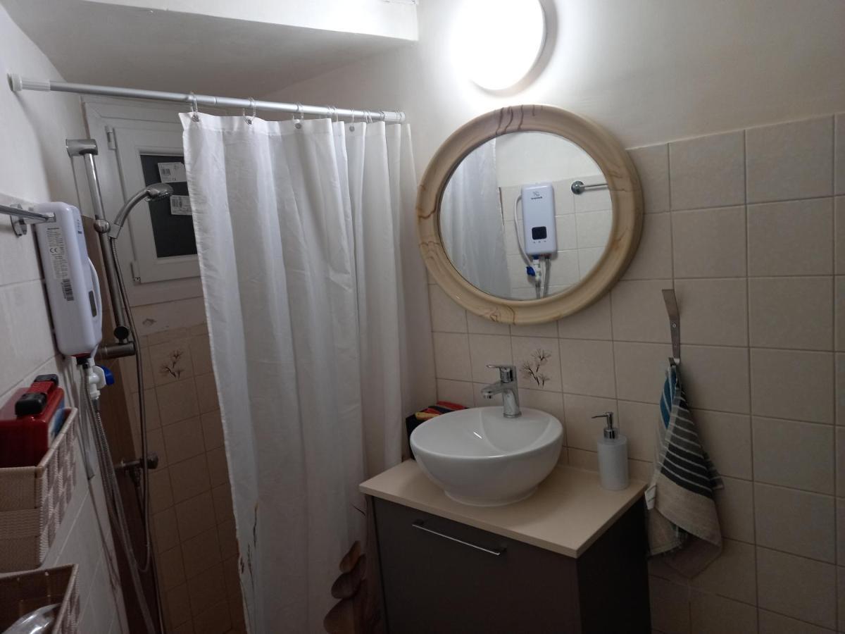 Artemis Boutique Apartment 2 Лимасол Екстериор снимка
