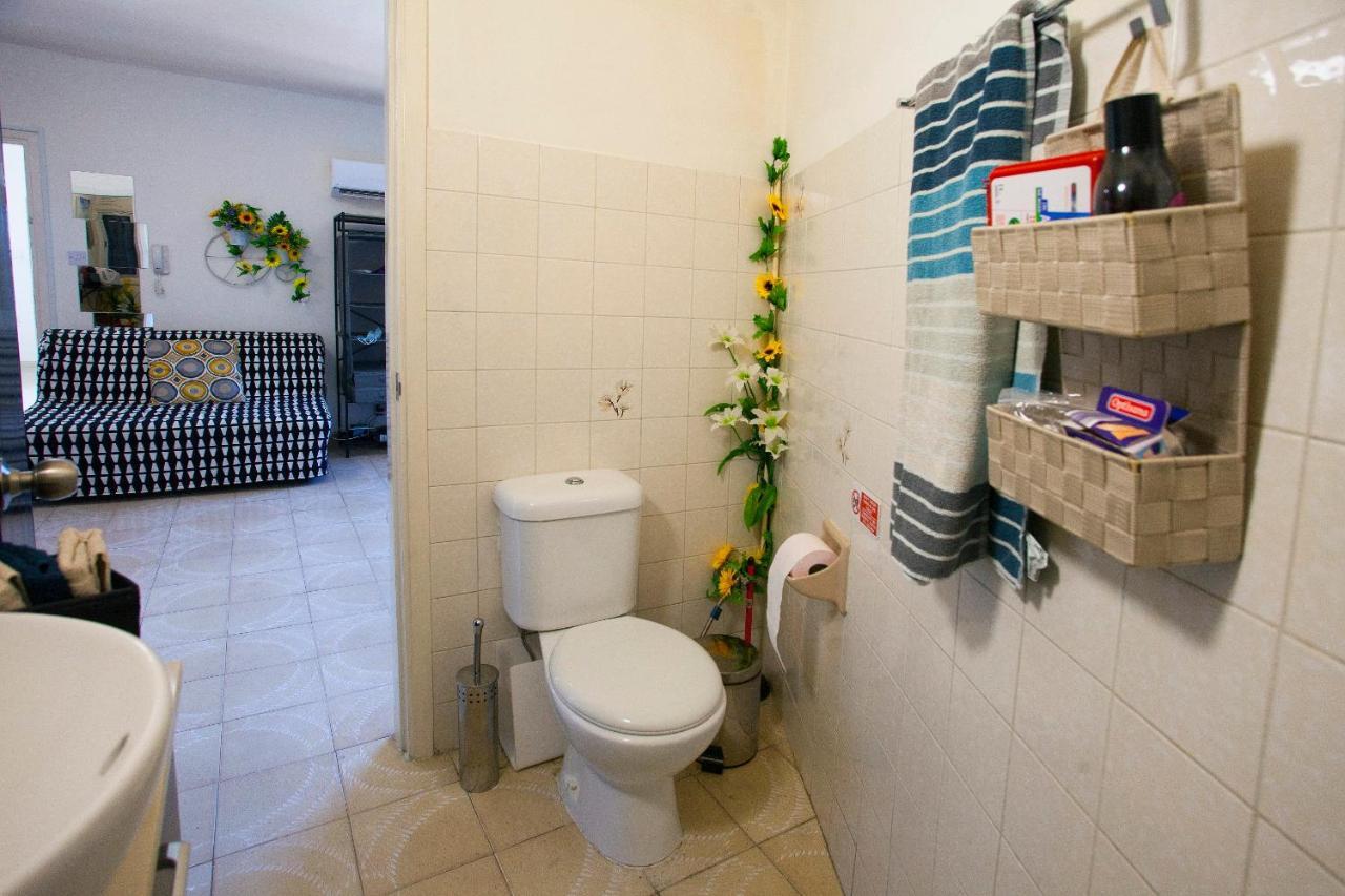Artemis Boutique Apartment 2 Лимасол Екстериор снимка