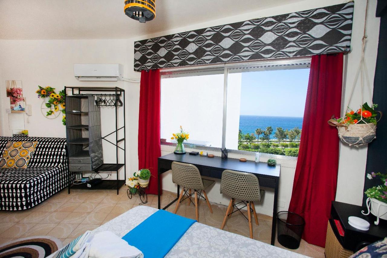 Artemis Boutique Apartment 2 Лимасол Екстериор снимка